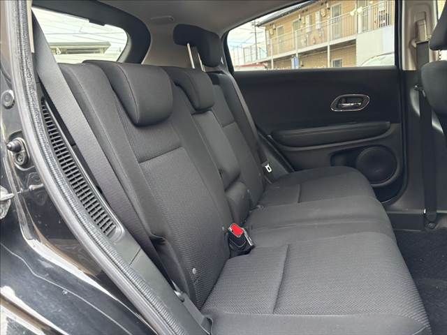 HONDA VEZEL HYBRID 2015