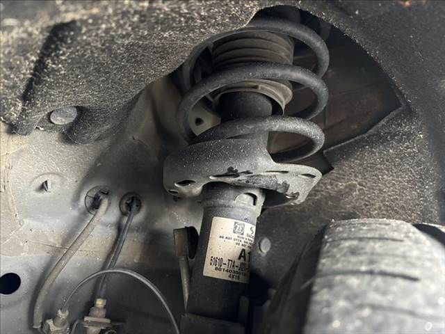 HONDA VEZEL HYBRID 2015