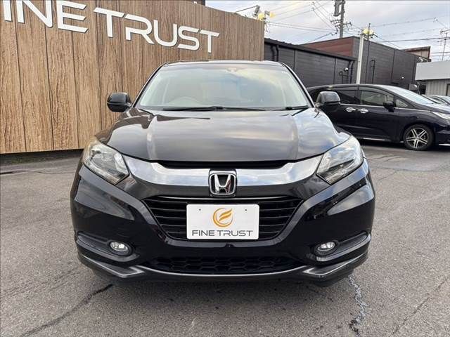 HONDA VEZEL HYBRID 2015