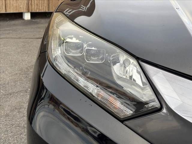 HONDA VEZEL HYBRID 2015