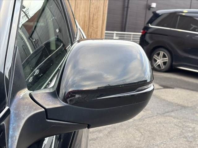 HONDA VEZEL HYBRID 2015