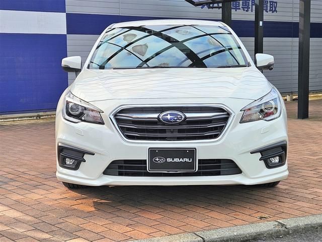 SUBARU LEGACY B4 2017