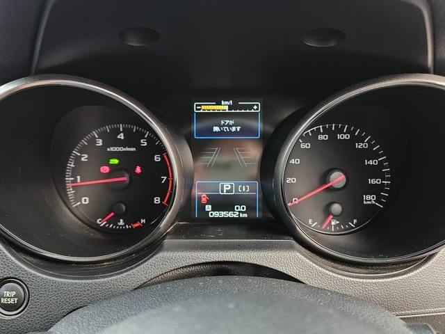 SUBARU LEGACY B4 2017