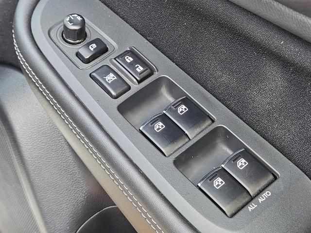 SUBARU LEGACY B4 2017