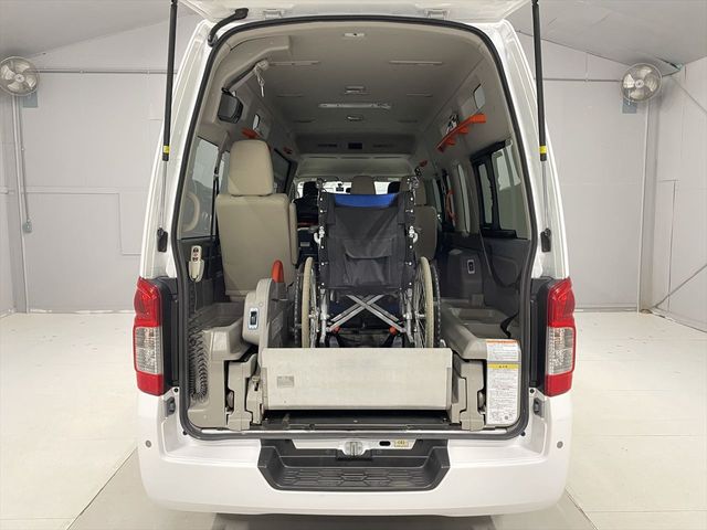 NISSAN NV350 CARAVAN 2017