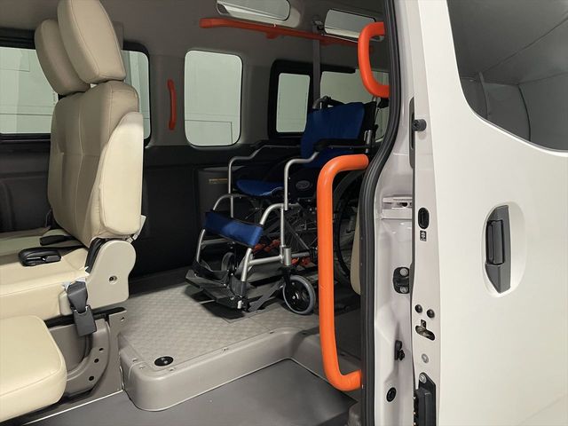 NISSAN NV350 CARAVAN 2017