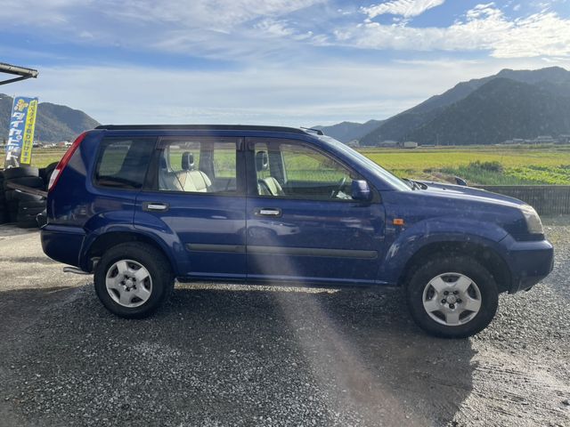NISSAN X-TRAIL 2WD 2001