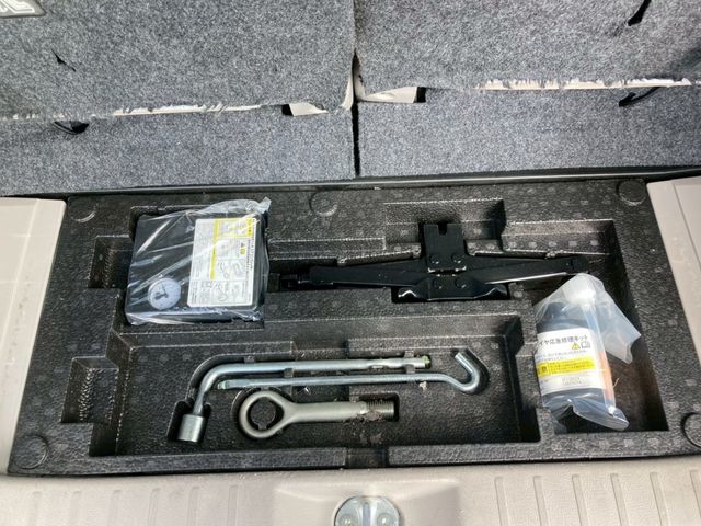 MITSUBISHI eK SPACE 2019