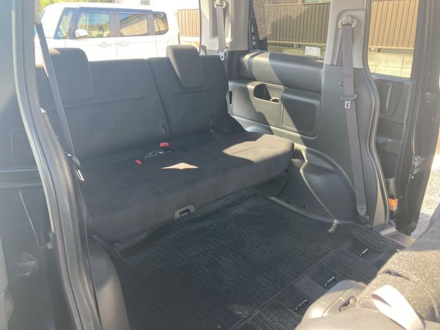 HONDA STEPWAGON SPADA 2012