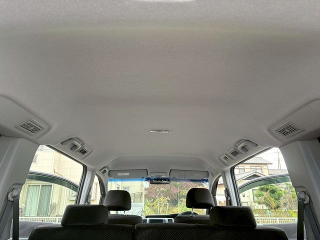 HONDA STEPWAGON SPADA 2011