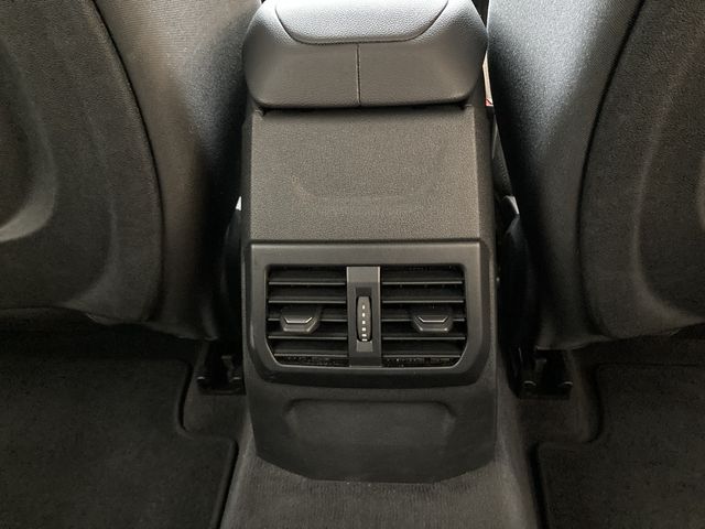 BMW BMW 1series 2024