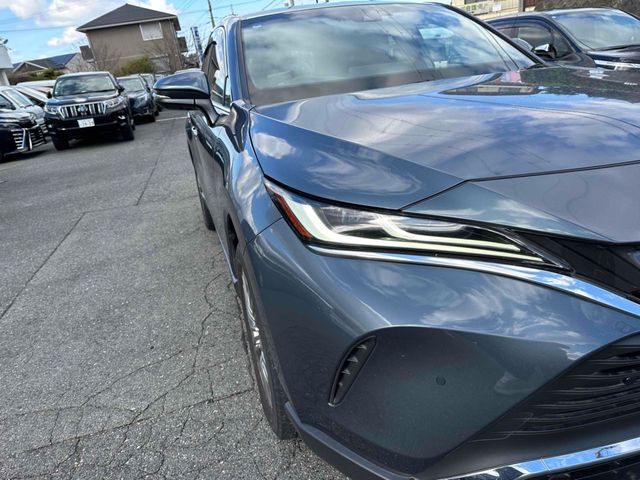 TOYOTA HARRIER HYBRID 2022