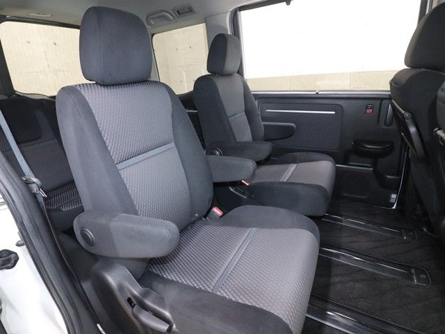 HONDA STEPWAGON SPADA 2016