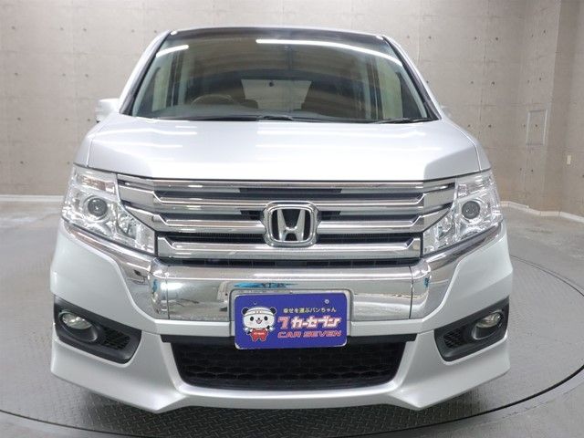 HONDA STEPWAGON SPADA 2013