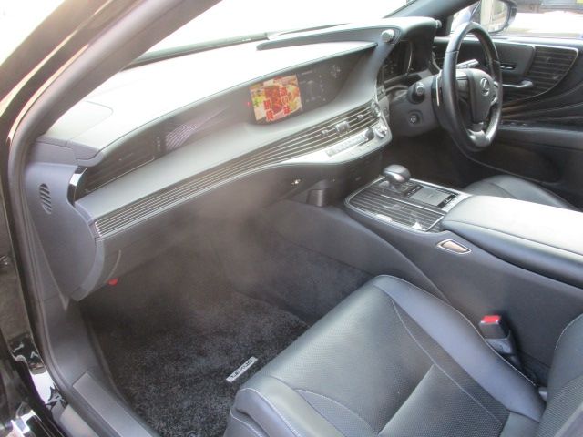 TOYOTA LEXUS LS500 2018