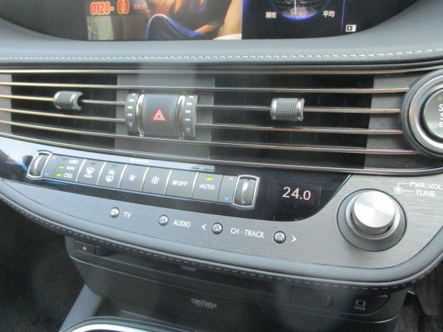 TOYOTA LEXUS LS500 2018