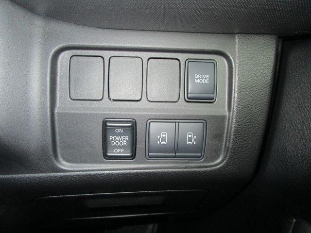 NISSAN SERENA  WG 2022