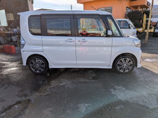 DAIHATSU TANTO CUSTOM 2014