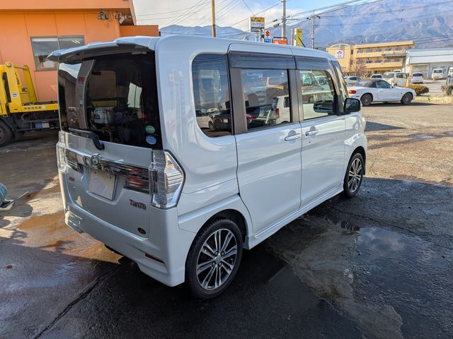 DAIHATSU TANTO CUSTOM 2014