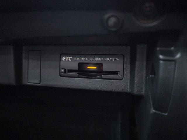 NISSAN FUGA HYBRID 2016