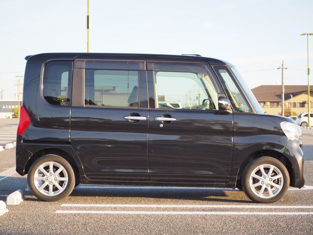 DAIHATSU TANTO 2014