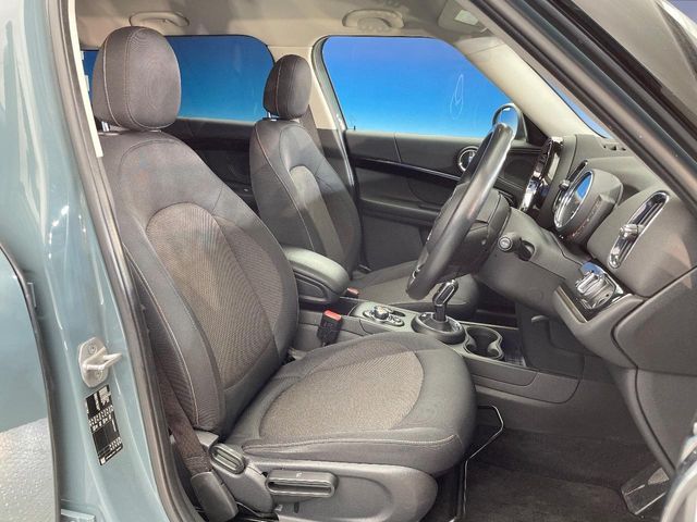 BMW MINI COOPER D CROSSOVER 2021