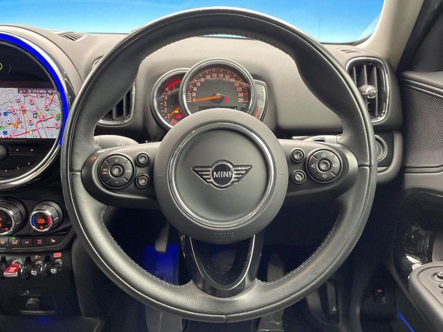 BMW MINI COOPER D CROSSOVER 2021