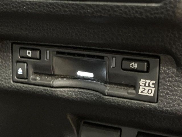 TOYOTA COROLLA CROSS HYBRID 2024