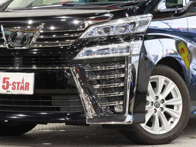 TOYOTA VELLFIRE 2019