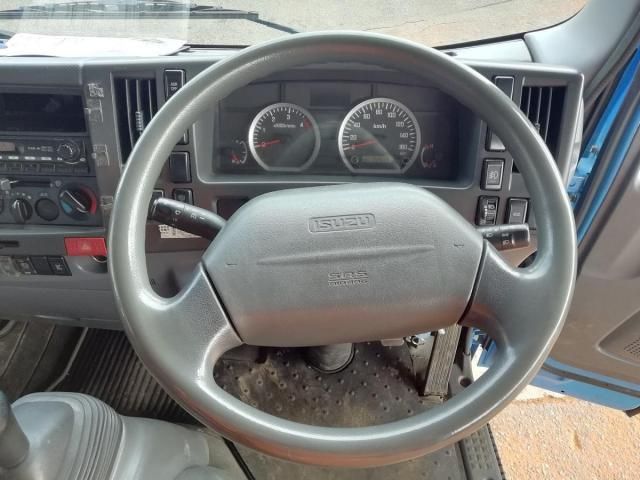 ISUZU ELF 2012