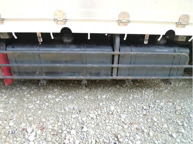 NISSAN DIESEL Quon 2019