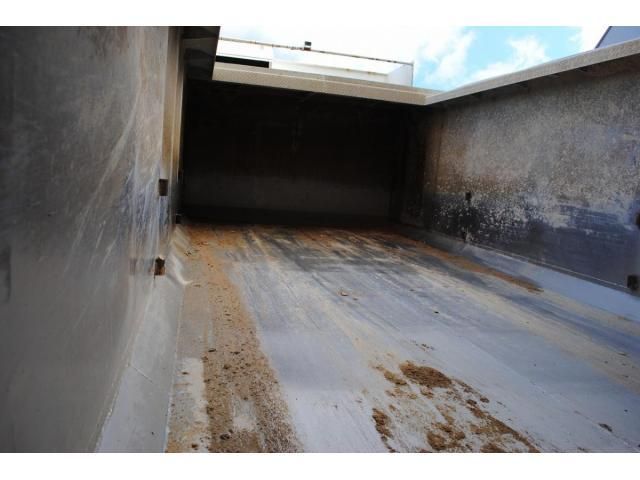 MITSUBISHI FUSOU SUPER GREAT 2023