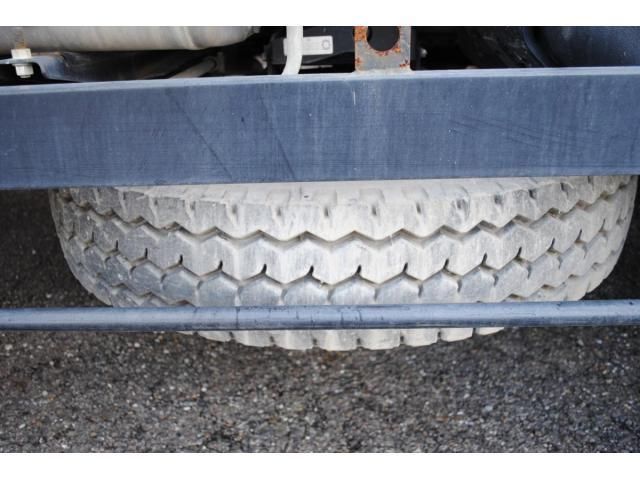 MITSUBISHI FUSOU SUPER GREAT 2023