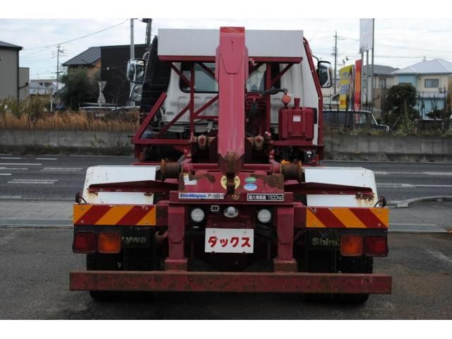 MITSUBISHI FUSOU FIGHTER 2016