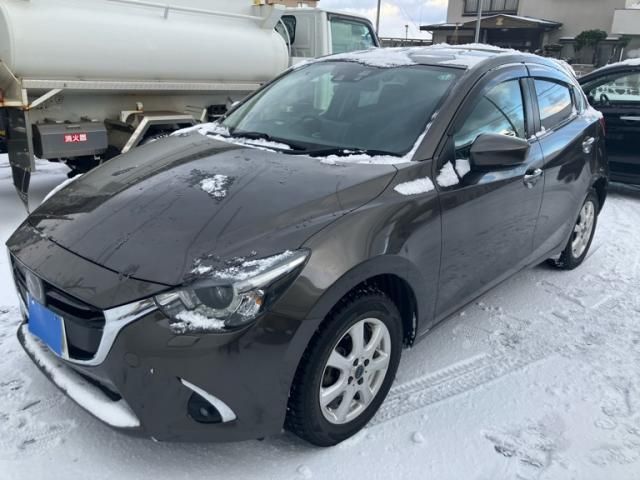 MAZDA DEMIO 4WD 2017 