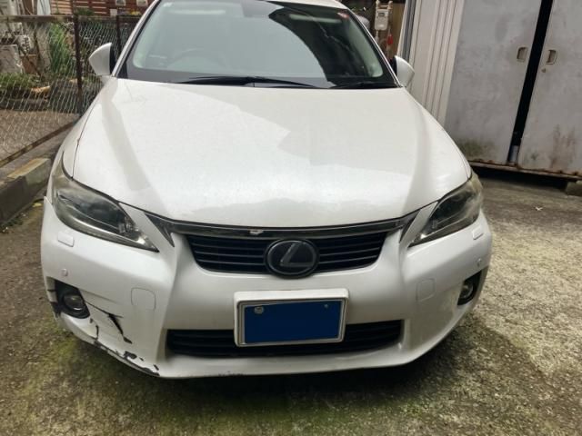 TOYOTA LEXUS CT200h 2011