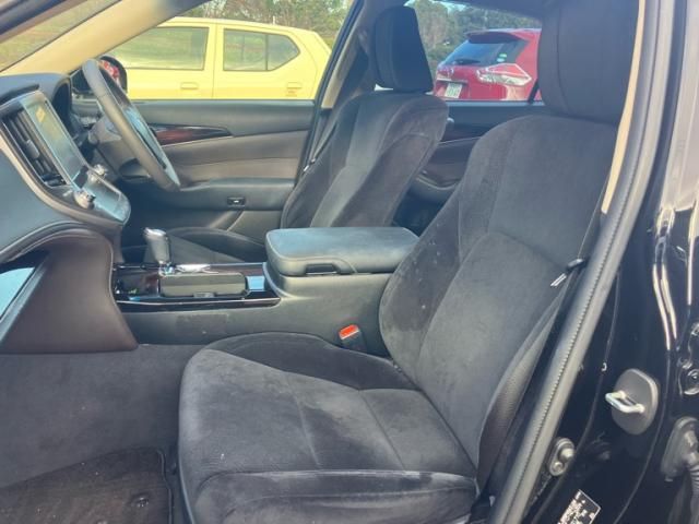 TOYOTA CROWN sedan 2017