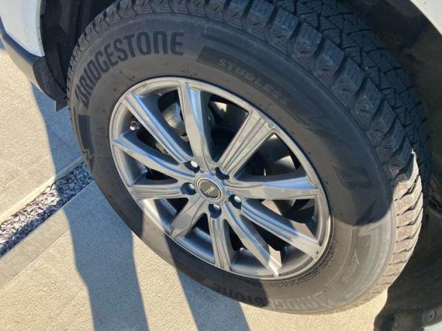 TOYOTA HARRIER HYBRID 2024