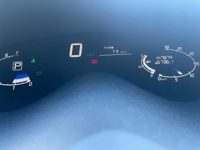 NISSAN SERENA  S-HYBRID 2013