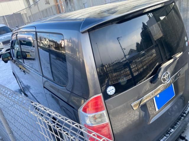 TOYOTA NOAH 4WD 2008