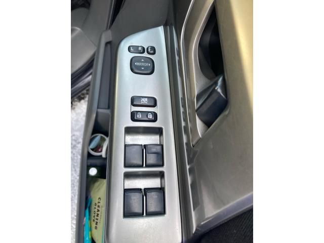 TOYOTA NOAH 4WD 2008