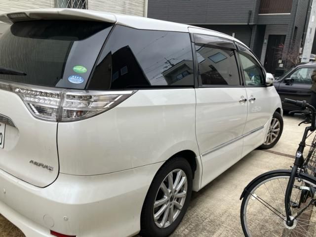 TOYOTA ESTIMA 2013
