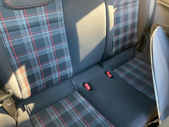 VOLKSWAGEN VOLKSWAGEN up! 2018