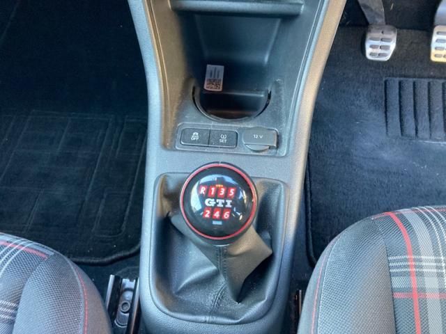 VOLKSWAGEN VOLKSWAGEN up! 2018