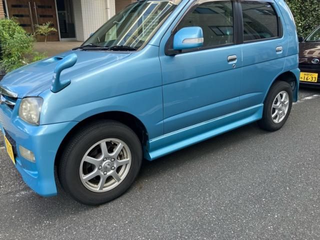 DAIHATSU TERIOS KID 4WD 2012