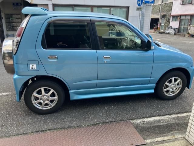 DAIHATSU TERIOS KID 4WD 2012