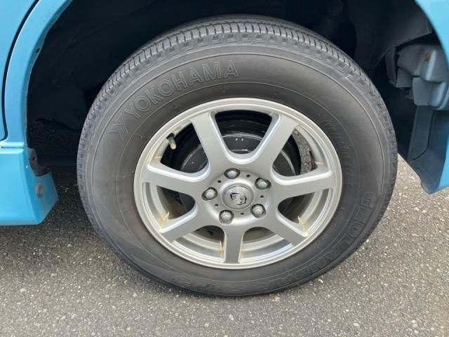 DAIHATSU TERIOS KID 4WD 2012