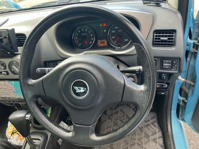 DAIHATSU TERIOS KID 4WD 2012