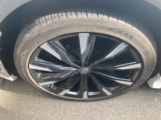 TOYOTA CROWN CROSSOVER 2023