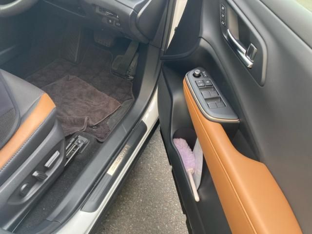 TOYOTA CROWN CROSSOVER 2023